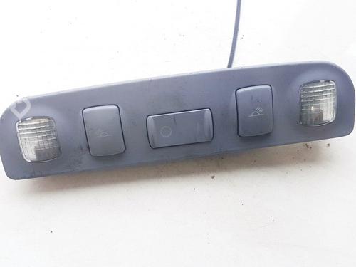 interior-roof-light-audi-a4-b5-8d2-1994-1995-1996-1997-1998-1999-2000-2001-35873658 main image