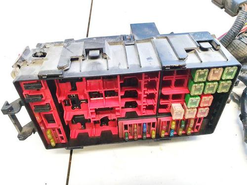 Used Fuse box Fuse box FORD TRANSIT Van (FA_ _) 2.0 DI (FAE_, FAF_, FAG_) (100 hp) 32616286 32616286