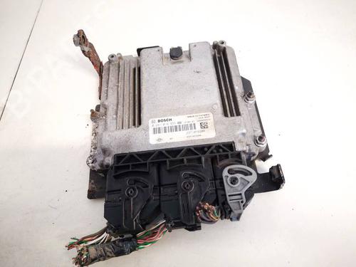 Used Engine control unit (ECU) Engine control unit (ECU) RENAULT LAGUNA III (BT0/1) 2.0 dCi (BT07, BT0J, BT14, BT1A, BT1S) (131 hp) 32931114 32931114