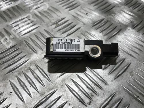 electronic-module-mazda-6-saloon-gg-2002-2003-2004-2005-2006-2007-2008-33490635 main image