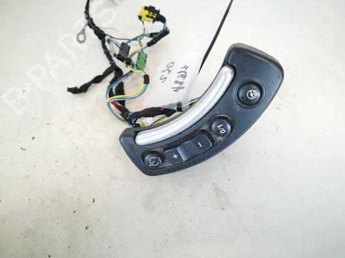 Used Steering wheel controls Steering wheel controls 35397746 35397746