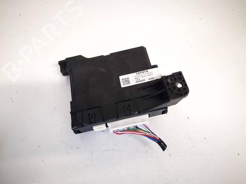 Used Electronic module Electronic module TOYOTA AURIS (_E15_) 1.8 Hybrid (ZWE150_, ZWE150R) (136 hp) 32963201 32963201