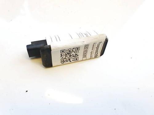 Luz matrícula Luz matrícula TOYOTA PRIUS (_W3_) 1.8 Hybrid (ZVW3_) (99 hp) 34775150 34775150