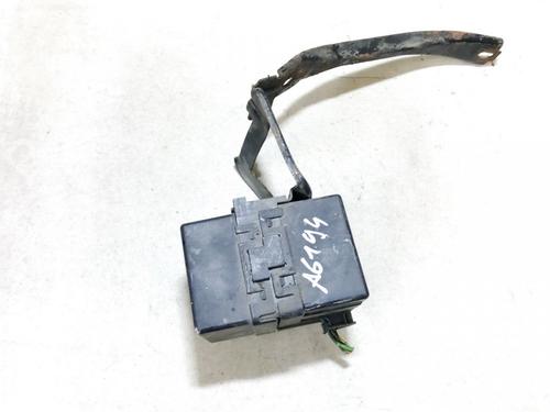 fuse-box-audi-a4-b6-avant-8e5-2000-2001-2002-2003-2004-2005-33071807 main image