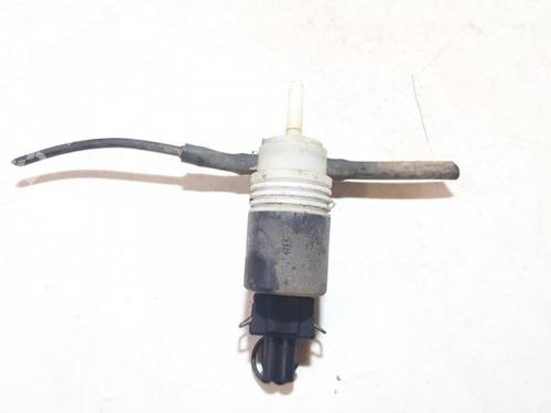 Used Washer pump Washer pump VW GOLF III (1H1) 1.9 TD, GTD (75 hp) 35863274 35863274