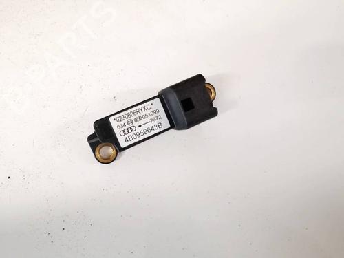 Used Electronic module Electronic module PEUGEOT BOXER Van 2.2 HDi 150 (150 hp) 32944690 32944690