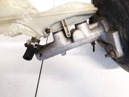 Used Brake master cylinder Brake master cylinder TOYOTA COROLLA Saloon (_E12_) 1.4 D-4D (NDE120_, NDE120R) (90 hp) 35154981 35154981