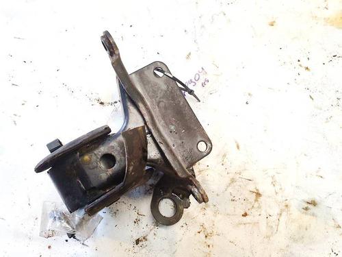 Used Engine mount Engine mount NISSAN X-TRAIL I (T30) 2.2 dCi 4x4 (136 hp) 32938261 32938261
