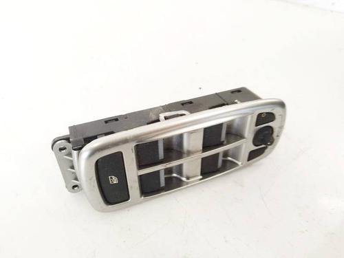 Kombi Kontakt / Stilkkontakt Kombi Kontakt / Stilkkontakt 39392179 39392179