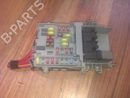 Used Fuse box Fuse box OPEL ASTRA J (P10) 1.3 CDTI (68) (95 hp) 33503454 33503454