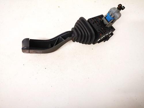Warning switch OPEL MERIVA A MPV (X03) 1.7 CDTI (E75) | BP35577104I22 - Image 2