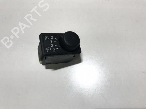 switch-nissan-almera-ii-hatchback-n16-2000-35709941 main image