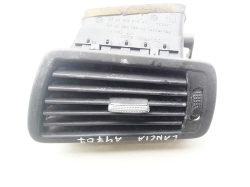 Used Air vent Air vent LANCIA PHEDRA (179_) 2.0 JTD (179.AXE1A) (107 hp) 33523555 33523555