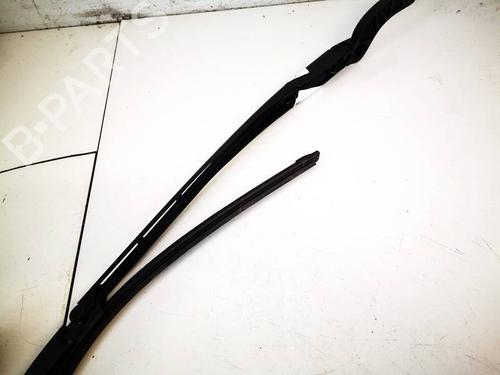 front-windshield-wiper-arm-audi-a6-c5-4b2-4b4-1997-1998-1999-2000-2001-2002-2003-2004-2005-32579725 main image