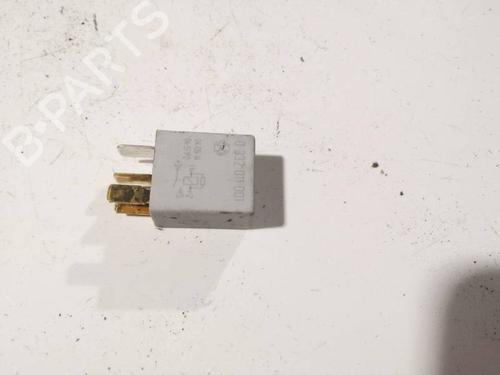 other-toyota-corolla-_e12_-2001-2002-2003-2004-2005-2006-2007-2008-32576018 main image