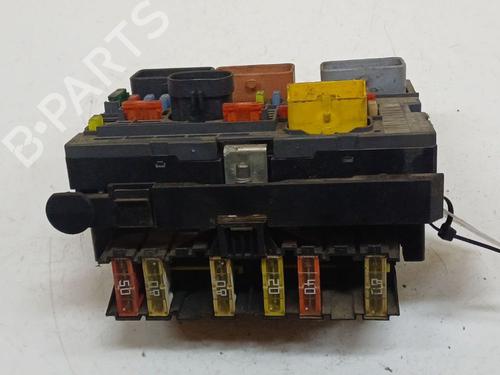 Fuse box CITROËN C5 III (RD_) 1.6 HDi 110 (RD9HZC) | BP40276201E1 - Image 2
