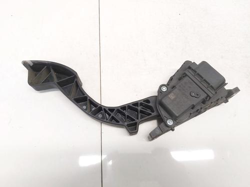Used Pedal Pedal VOLVO V50 (545) 2.0 D (136 hp) 35573838 35573838