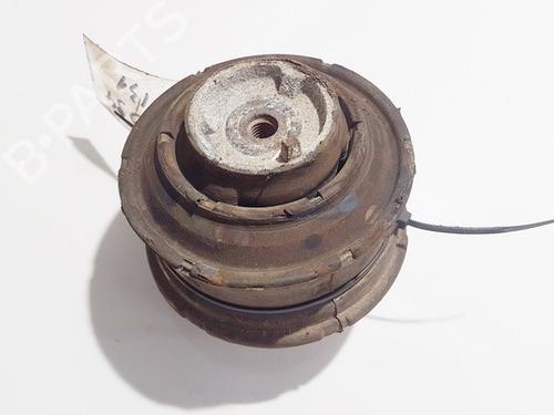 Used Engine mount Engine mount MERCEDES-BENZ E-CLASS (W210) E 200 (210.035) (136 hp) 33069325 33069325