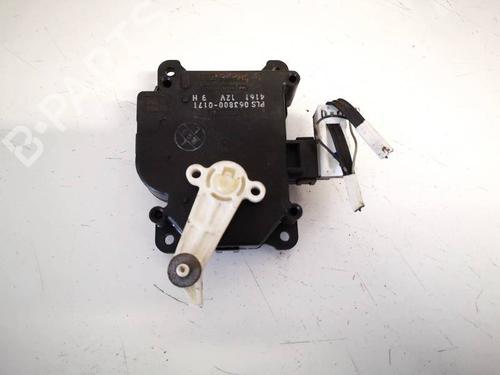 Used Electronic module LEXUS IS II (_E2_) 220d (ALE20) (177 hp) 32590013