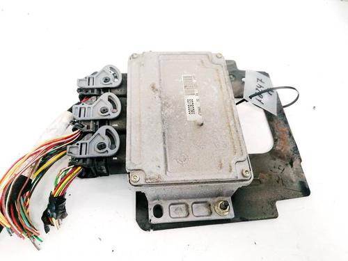 Used Engine control unit (ECU) Engine control unit (ECU) PEUGEOT 307 (3A/C) 2.0 16V (136 hp) 32918888 32918888