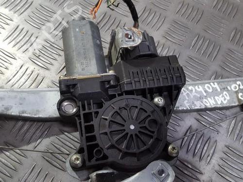 Used Right rear window motor Right rear window motor 35672498 35672498