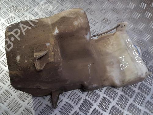 windscreen-washer-tank-audi-100-c4-avant-4a5-1990-1991-1992-1993-1994-35674448 main image