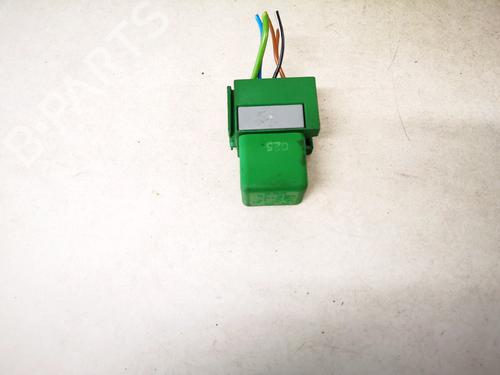 Used Electronic sensor Electronic sensor OPEL OMEGA B (V94) 2.0 16V (F69, M69, P69) (136 hp) 33081576 33081576