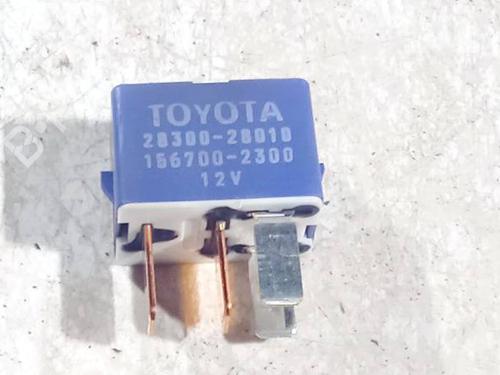 Used Electronic sensor Electronic sensor TOYOTA COROLLA Verso (ZER_, ZZE12_, R1_) 2.2 D-4D (AUR10_, AUR10R) (136 hp) 32584739 32584739