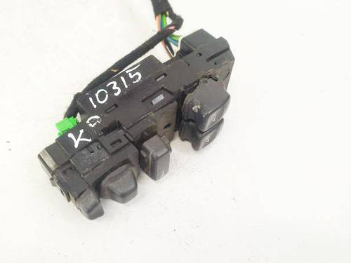 Used Switch Switch VOLVO V40 Estate (645) 1.9 DI (102 hp) 32585034 32585034