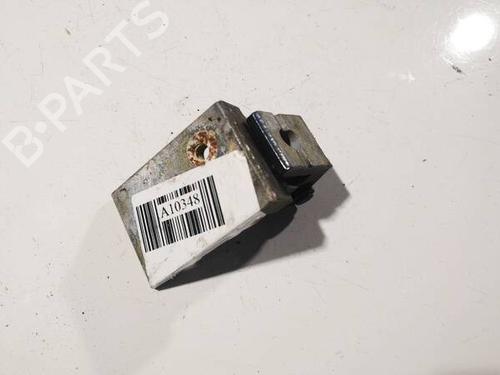 Used Hinge/Door check strap Hinge/Door check strap 32576982 32576982