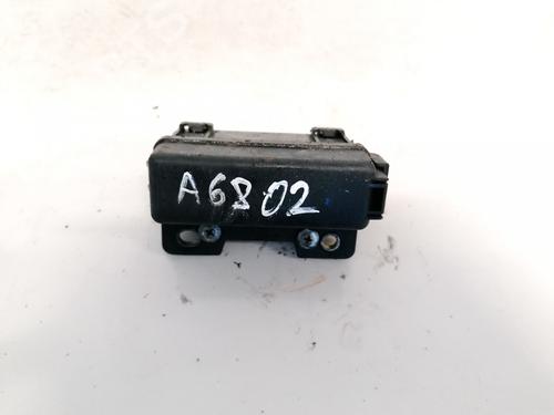 Used Fuse box Fuse box TOYOTA COROLLA Saloon (_E12_) 2.0 D-4D (CDE120_, CDE120R) (116 hp) 33085876 33085876
