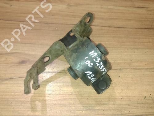 Used Engine mount Engine mount MAZDA 323 F VI Hatchback (BJ) 1.5 16V (BJ5W) (88 hp) 33530675 33530675