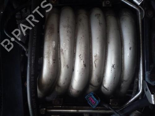 Used Intake manifold Intake manifold 35658833 35658833