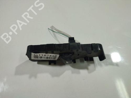 switch-peugeot-expert-van-vf3a_-vf3u_-vf3x_-2007-32539555 main image