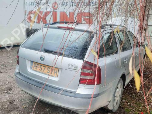 Electronic module SKODA OCTAVIA II (1Z3) 1.9 TDI | BP33082012M83  - Image 8