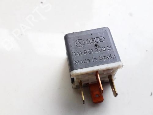 other-vw-passat-b5-variant-3b5-1997-1998-1999-2000-2001-33527767 main image