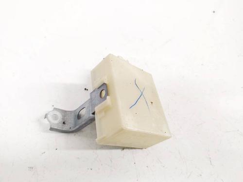 electronic-module-toyota-yaris-_p1_-1999-2000-2001-2002-2003-2004-2005-39231893 main image