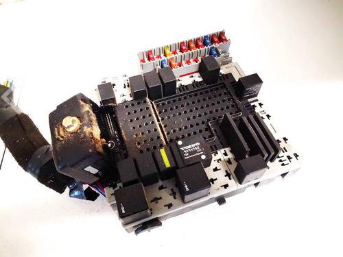 Used Fuse box Fuse box VOLVO V70 II (285) D5 (163 hp) 32544734 32544734