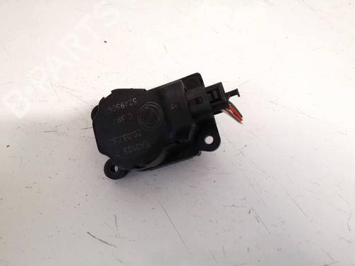 Used Electronic module Electronic module ALFA ROMEO 147 (937_) 1.9 JTD 16V (937.AXG1B, 937.BXG1B) (140 hp) 32586803 32586803