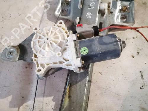 Used Right rear window motor Right rear window motor DODGE MAGNUM Estate 3.5 (254 hp) 35285022 35285022
