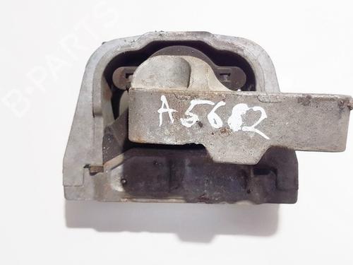 Used Engine mount Engine mount VW GOLF V (1K1) 1.9 TDI (105 hp) 33063862 33063862