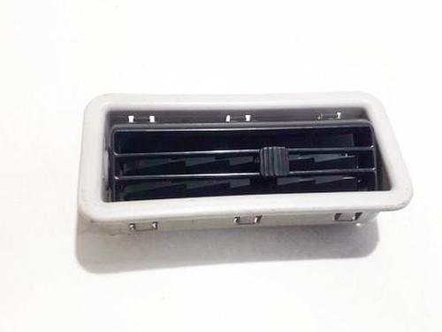 Used Air vent Air vent OPEL SINTRA (APV) 3.0 i 24V (OUN16, Y94) (201 hp) 33526881 33526881