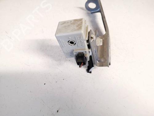 electronic-module-toyota-prius-liftback-_w2_-2003-2004-2005-2006-2007-2008-2009-2010-32609713 main image