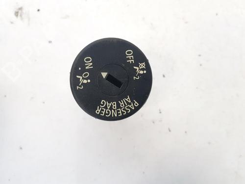 Used Switch Switch OPEL INSIGNIA A (G09) 1.8 (68) (140 hp) 32875473 32875473