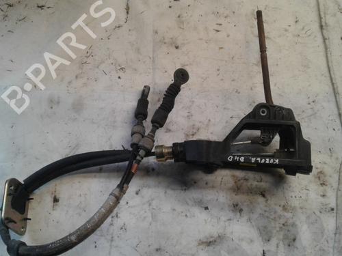 Levier de vitesses Levier de vitesses CHRYSLER VOYAGER IV (RG, RS) 2.5 CRD (141 hp) 35508689 35508689
