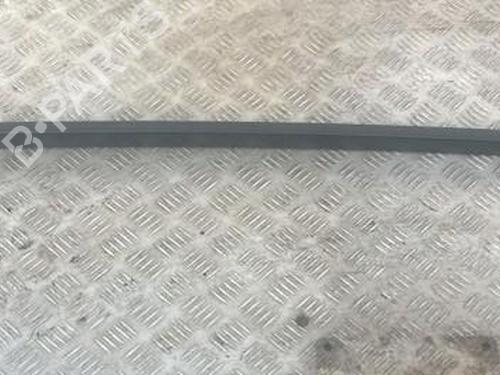 roof-bar-ford-mondeo-iii-b5y-2000-2001-2002-2003-2004-2005-2006-2007-35657562 main image