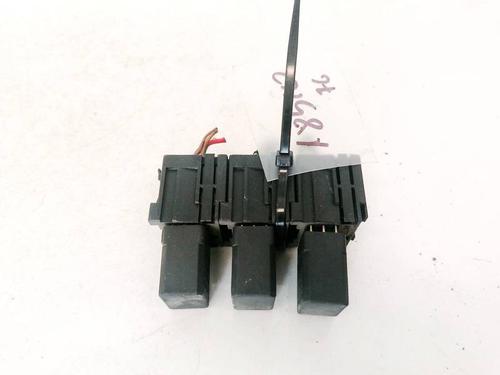 Fuse box IVECO DAILY IV Platform/Chassis 29L12 | BP32920228E1 - Image 2