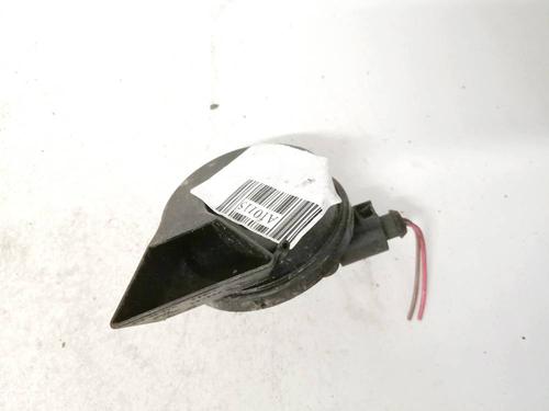 horn-audi-a4-b8-8k2-2007-2008-2009-2010-2011-2012-2013-2014-2015-2016-2017-35040170 main image
