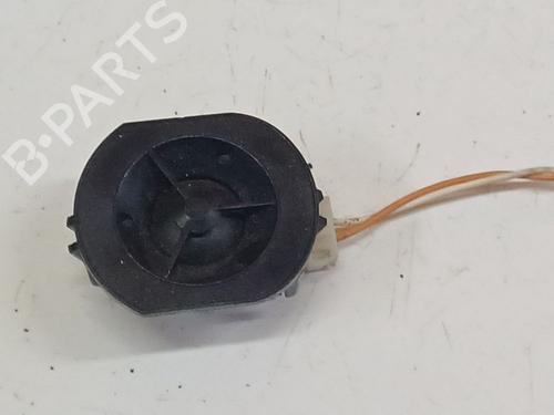 speaker-renault-scenic-ii-jm01_-2003-2004-2005-2006-2007-2008-2009-2010-32550893 main image