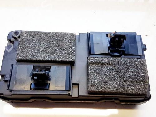 Used Electronic module Electronic module PEUGEOT 407 (6D_) 2.0 (6DRFNB, 6DRFNE) (136 hp) 33061130 33061130